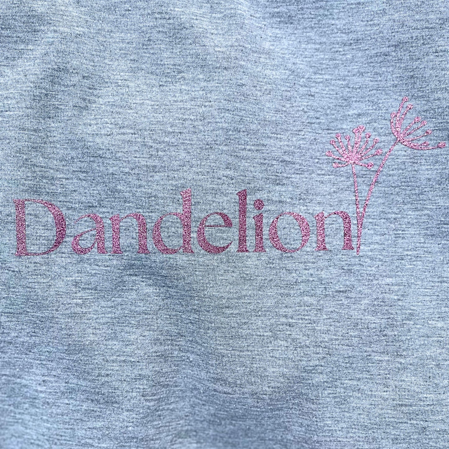 Dandelinght Tee