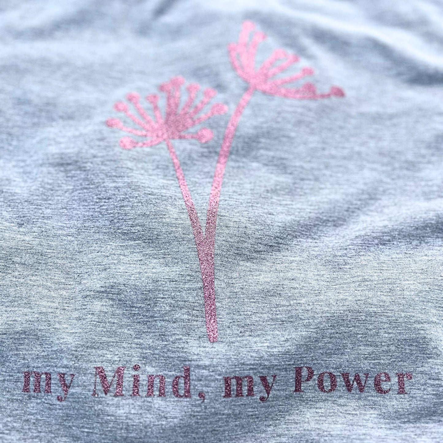 Dandelinght Tee