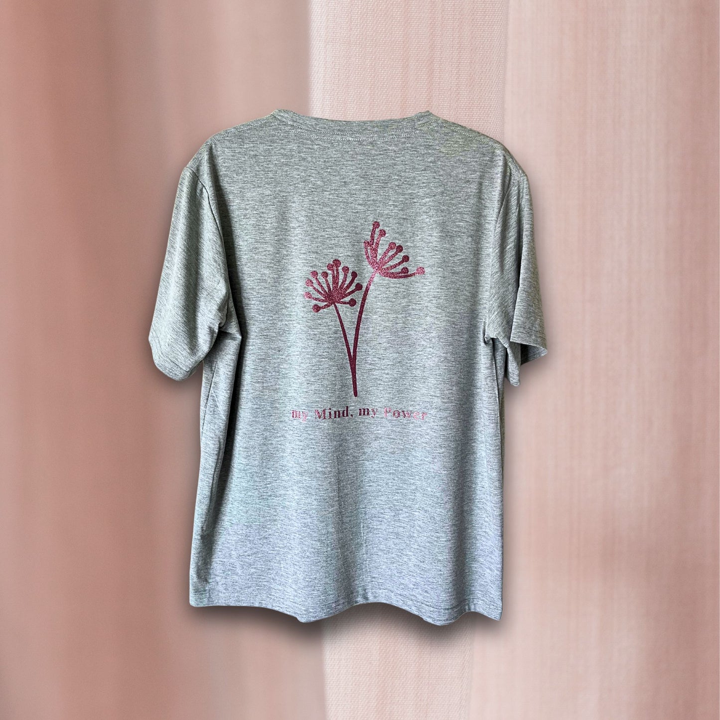 Dandelinght Tee